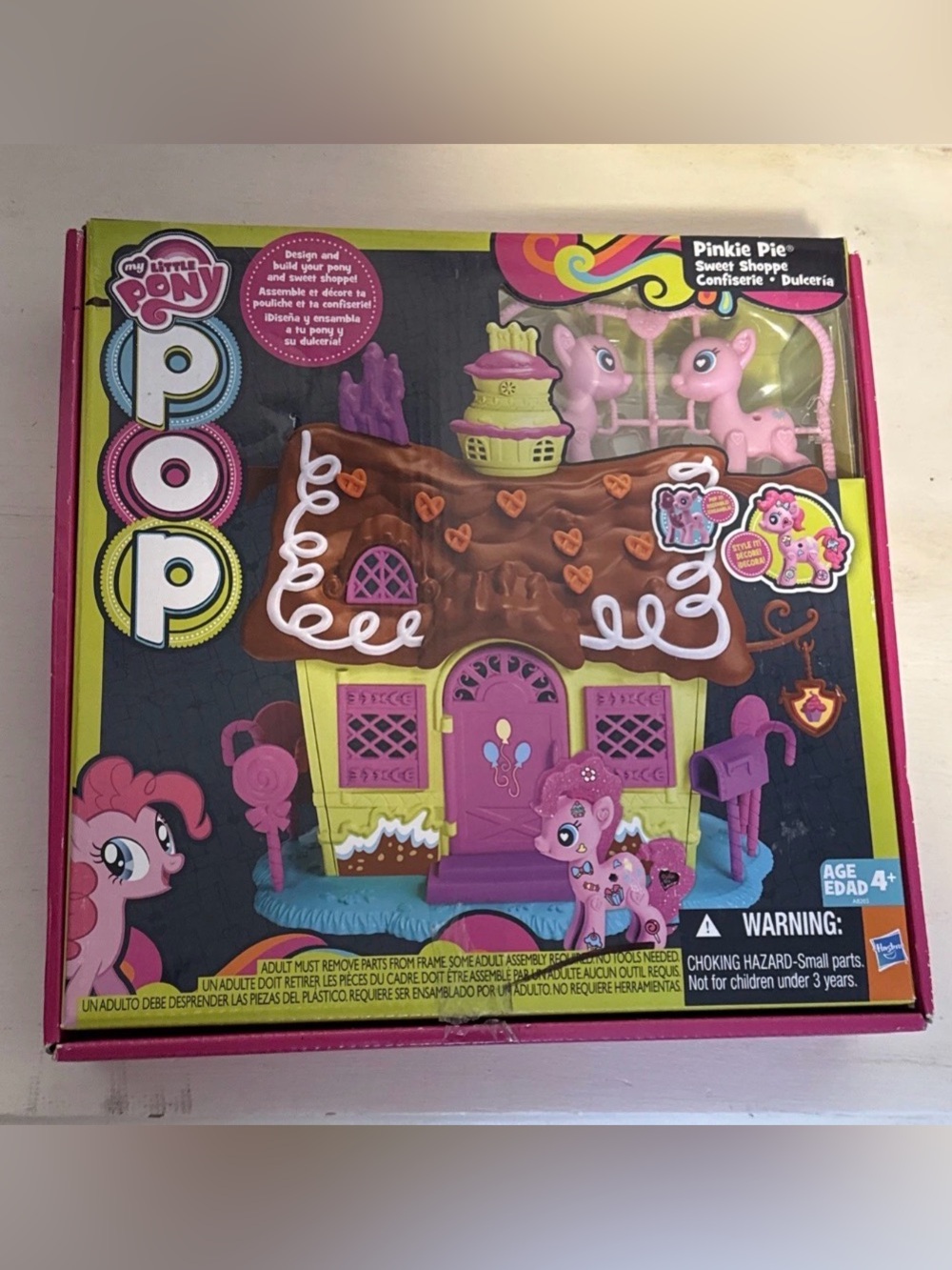 My Little Pony Pinkie Pie Sweet Shoppe - NEW in box 2013